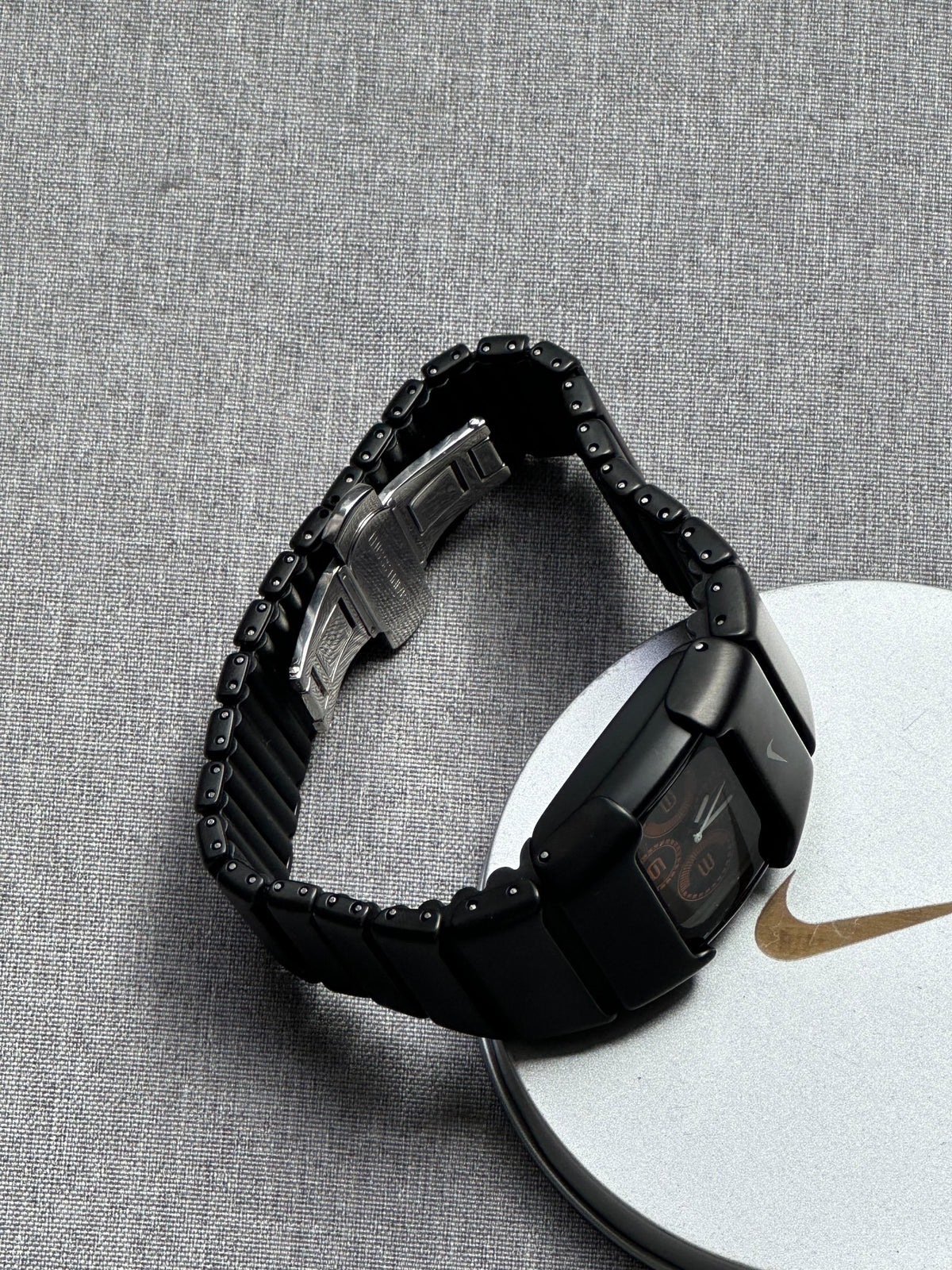 Nike D-Line Matte Black Analogue Watch with Orange Dial | Rare Collectible | Unisex Retro Sports Timepiece